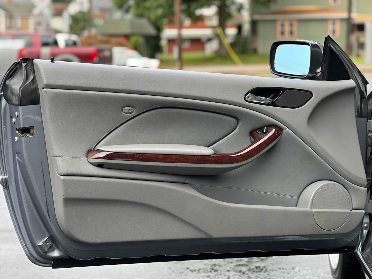 BMW 3-Series 325Ci convertible 2006