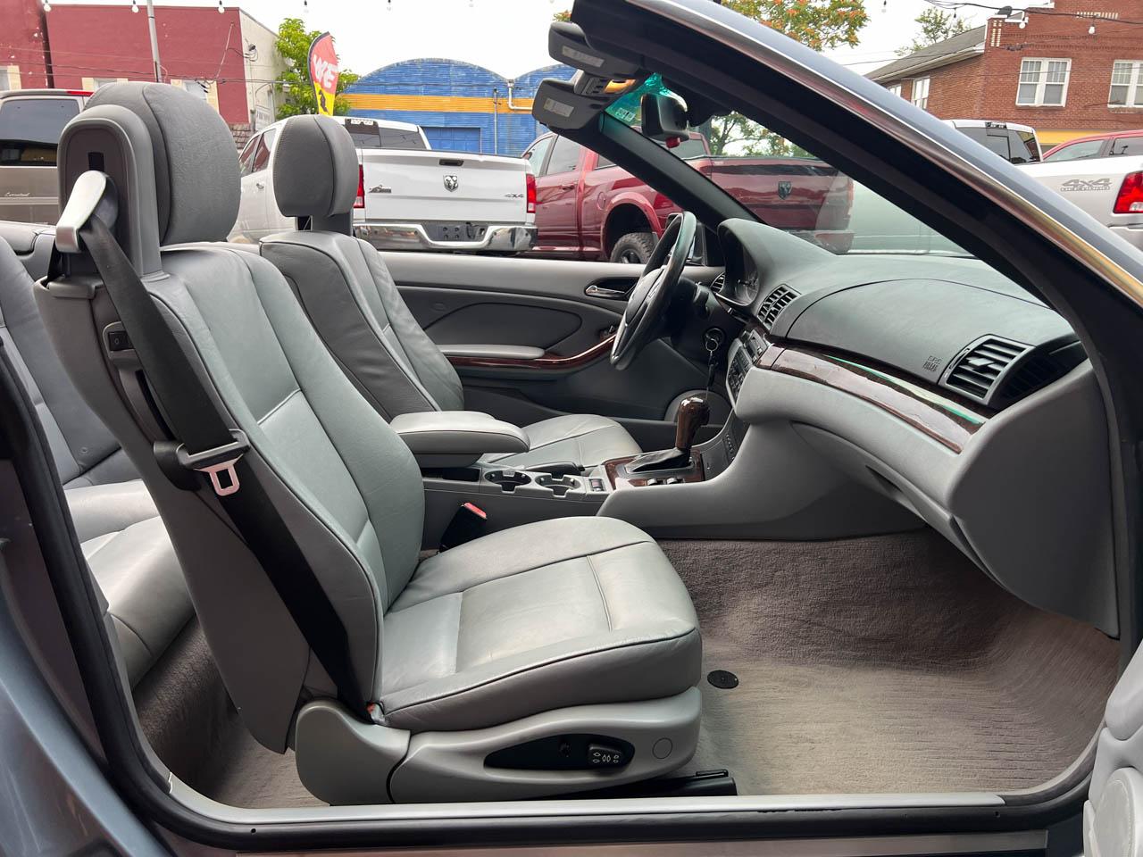 BMW 3-Series 325Ci convertible 2006