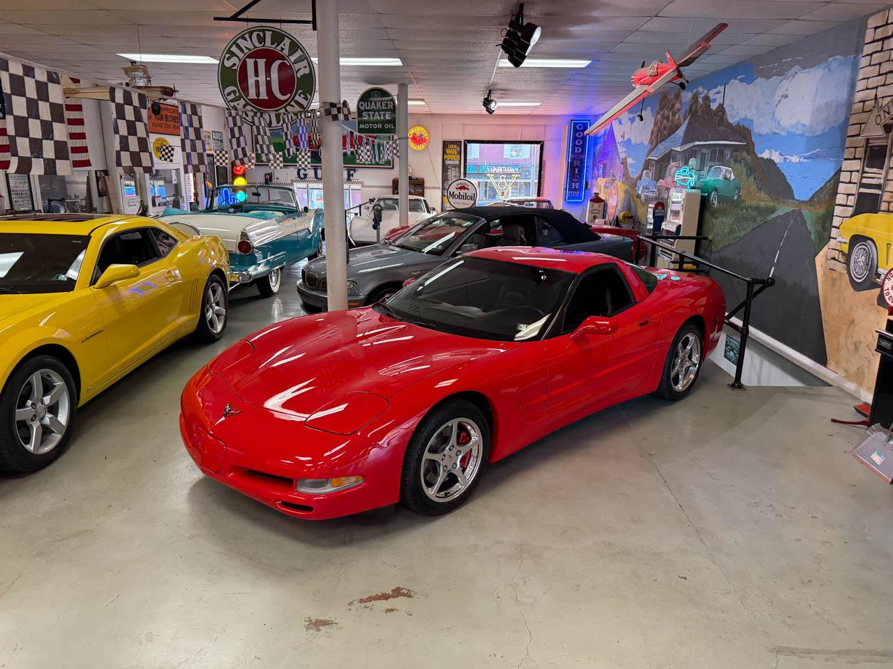 Chevrolet Corvette Coupe 2000