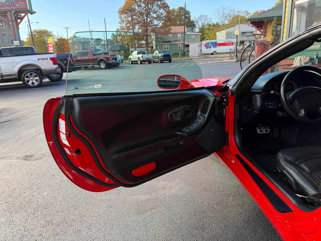 Chevrolet Corvette Coupe 2000