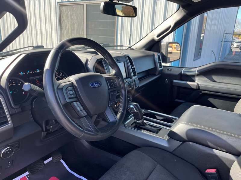 Ford F-150 SuperCrew 4WD 2020