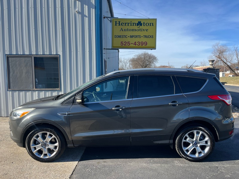 Ford Escape Titanium 4WD 2015