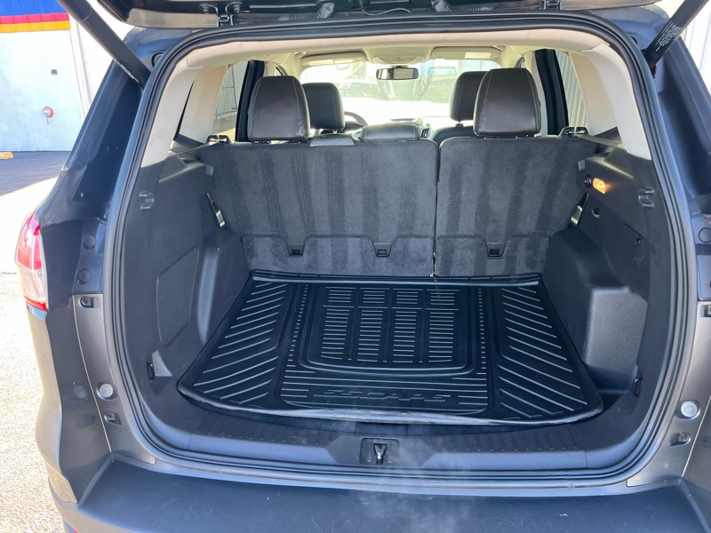 Ford Escape Titanium 4WD 2015