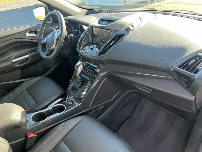 Ford Escape Titanium 4WD 2015