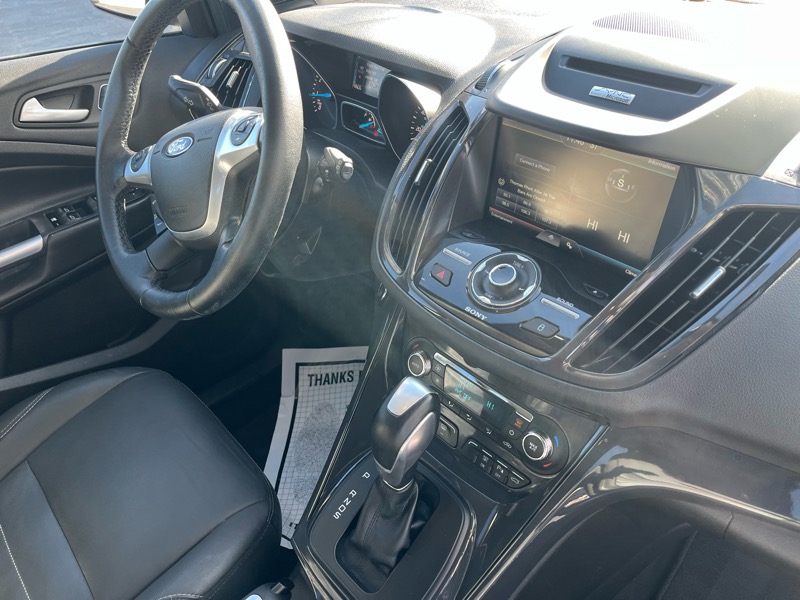 Ford Escape Titanium 4WD 2015