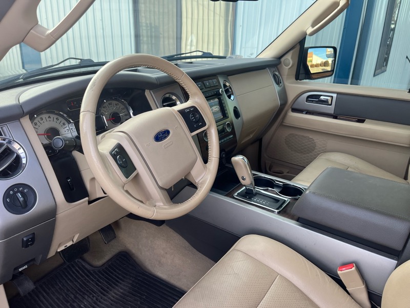 Ford Expedition EL XLT 4WD 2014