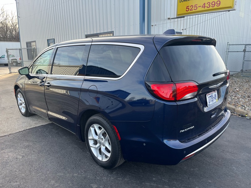 Chrysler Pacifica Touring Plus 2020