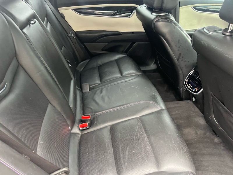 Cadillac XTS Platinum 2013