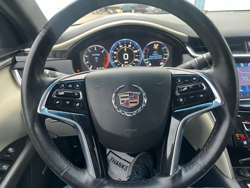 Cadillac XTS Platinum 2013