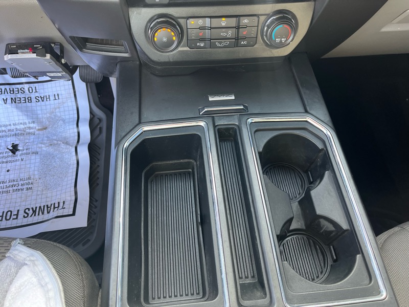 Ford F-150 SuperCrew 2WD 2016