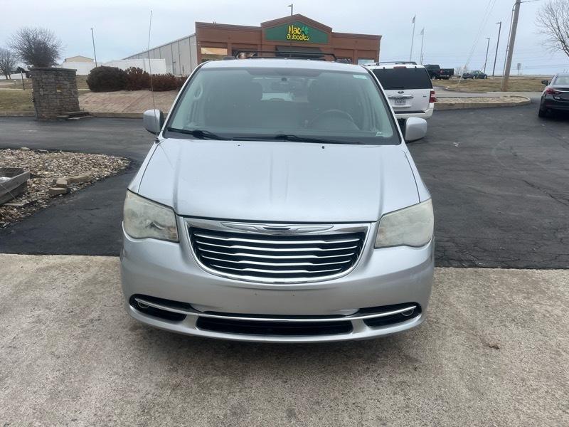 Chrysler Town & Country Touring 2012