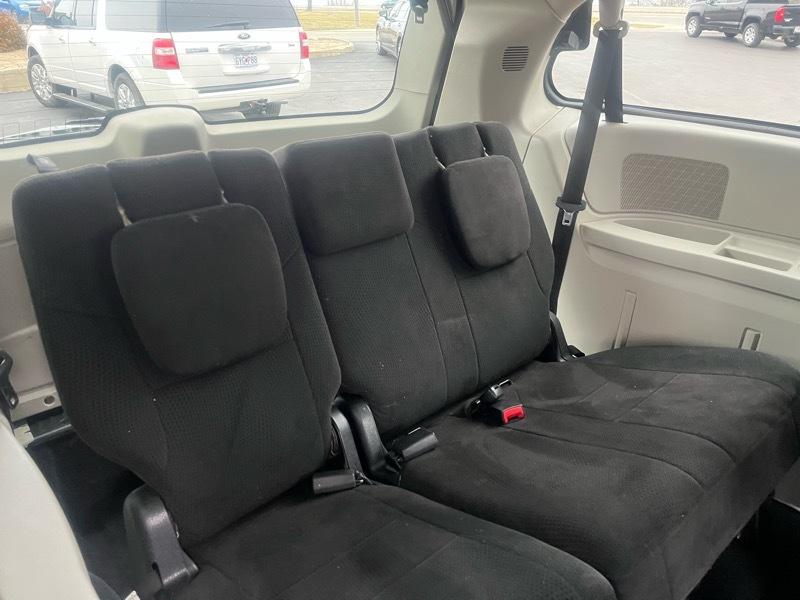 Chrysler Town & Country Touring 2012