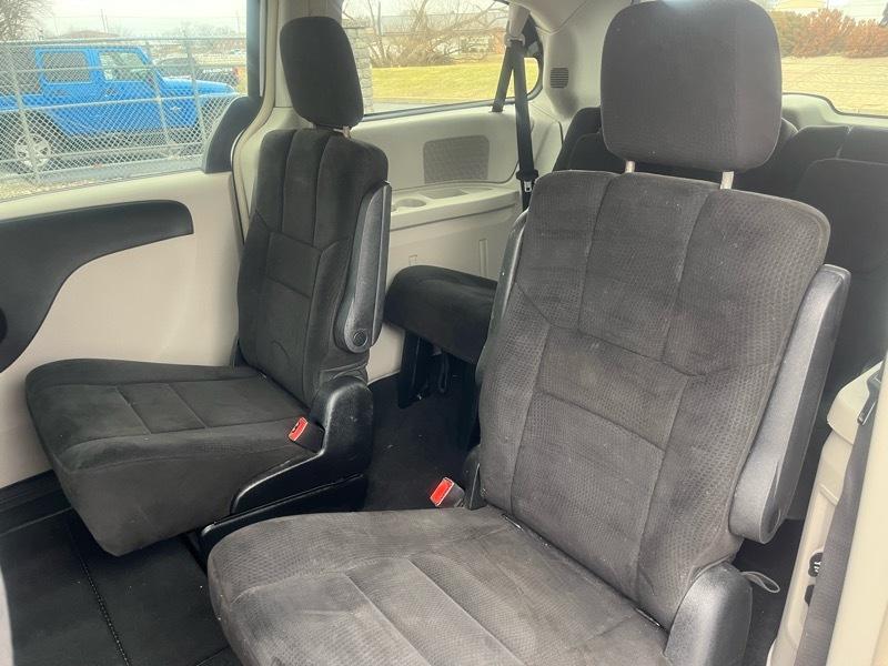 Chrysler Town & Country Touring 2012