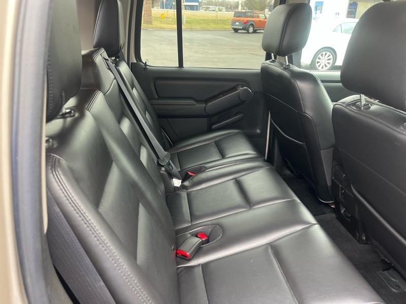 Ford Explorer Limited 4.6L 4WD 2007