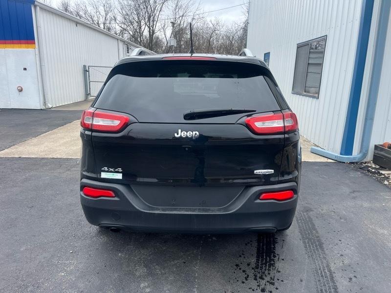 Jeep Cherokee Latitude 4WD 2017