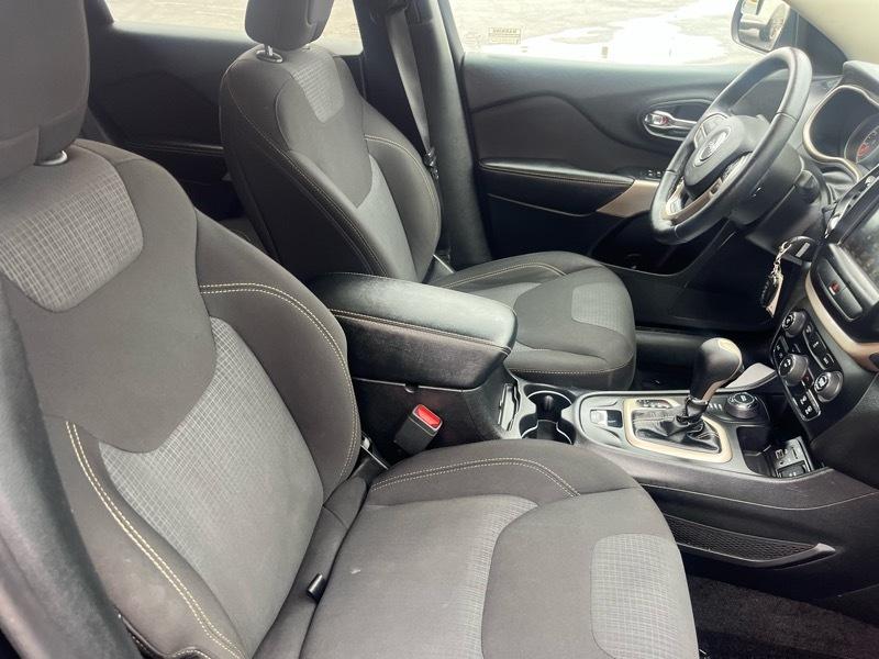 Jeep Cherokee Latitude 4WD 2017