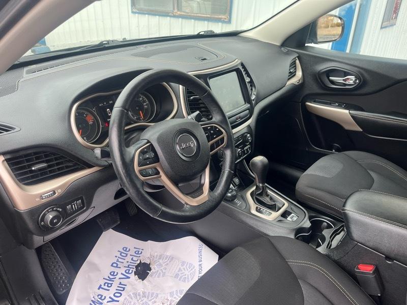 Jeep Cherokee Latitude 4WD 2017