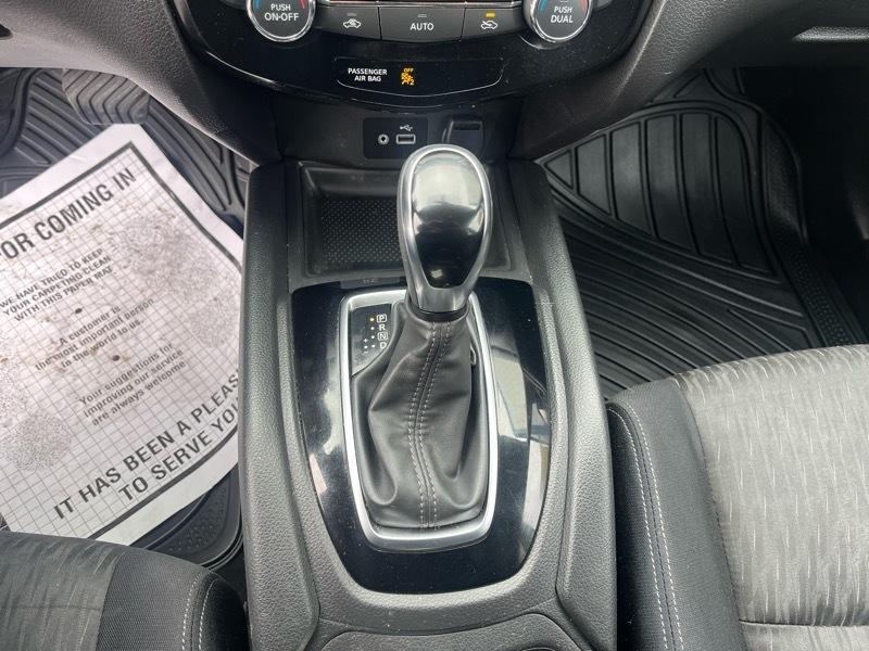 Nissan Rogue SV AWD 2018