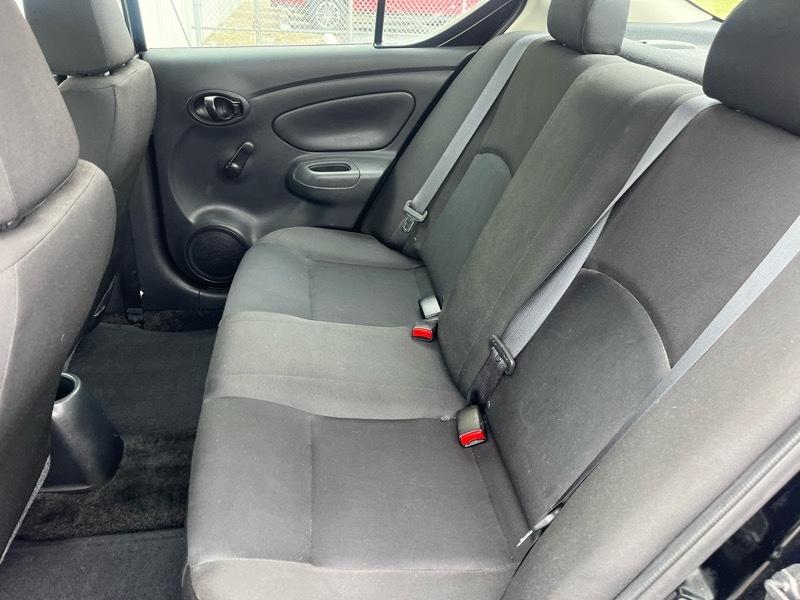 Nissan Versa 1.6 S 5M 2018