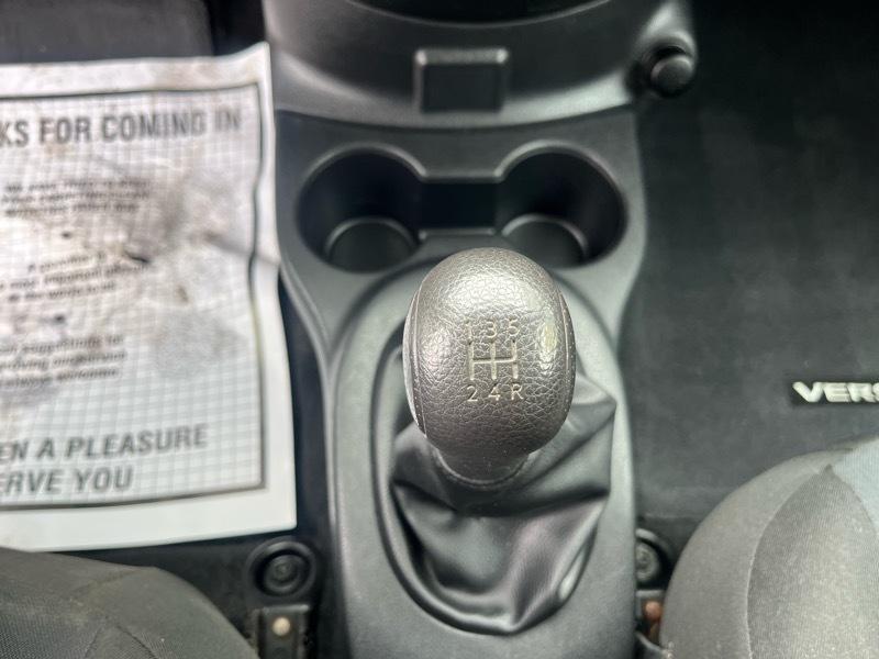 Nissan Versa 1.6 S 5M 2018