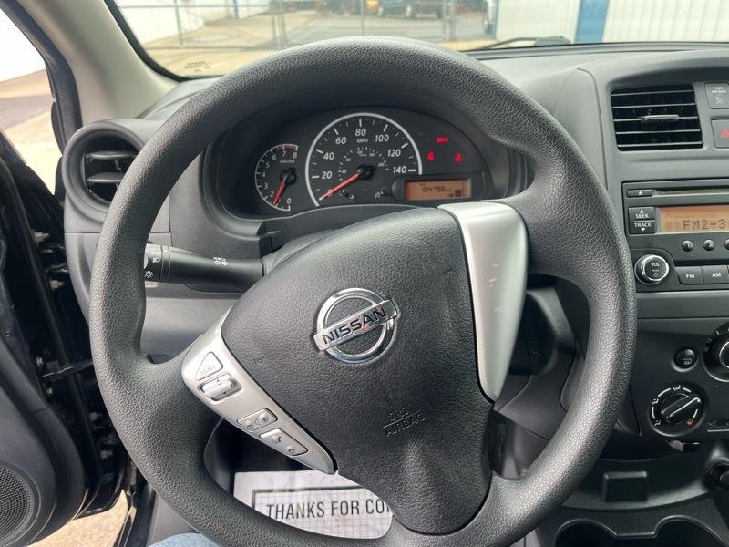 Nissan Versa 1.6 S 5M 2018