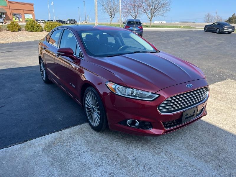 Ford Fusion Hybrid Titanium 2013