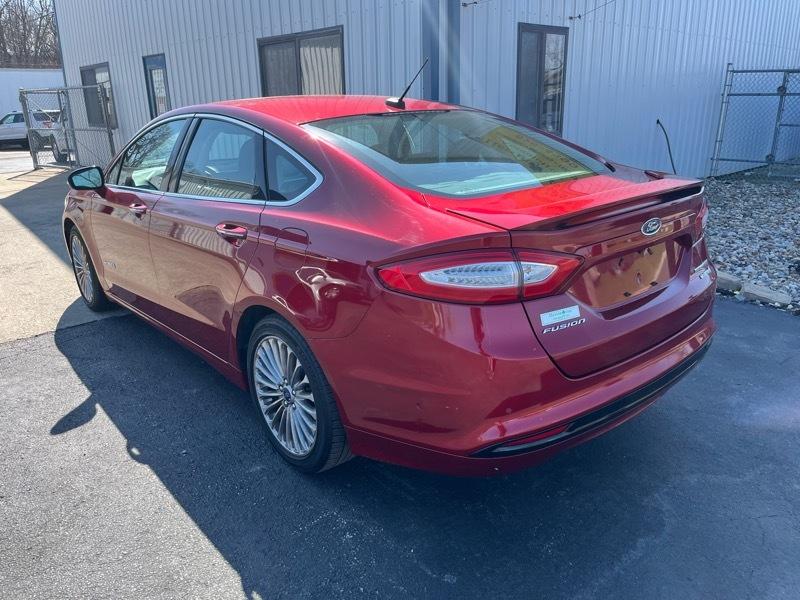 Ford Fusion Hybrid Titanium 2013