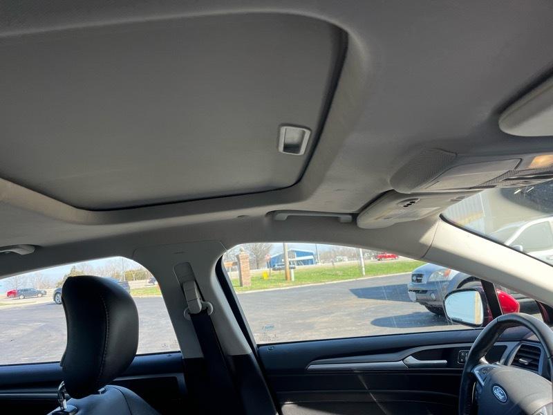 Ford Fusion Hybrid Titanium 2013