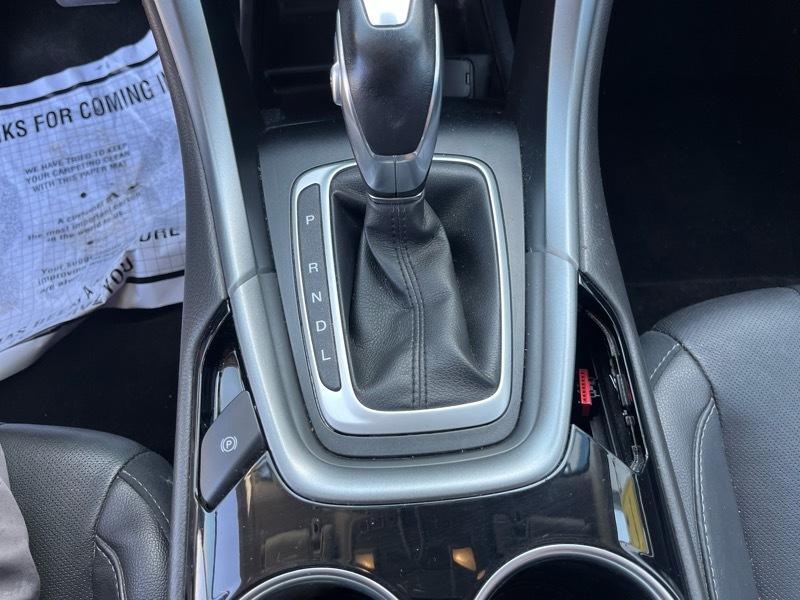 Ford Fusion Hybrid Titanium 2013