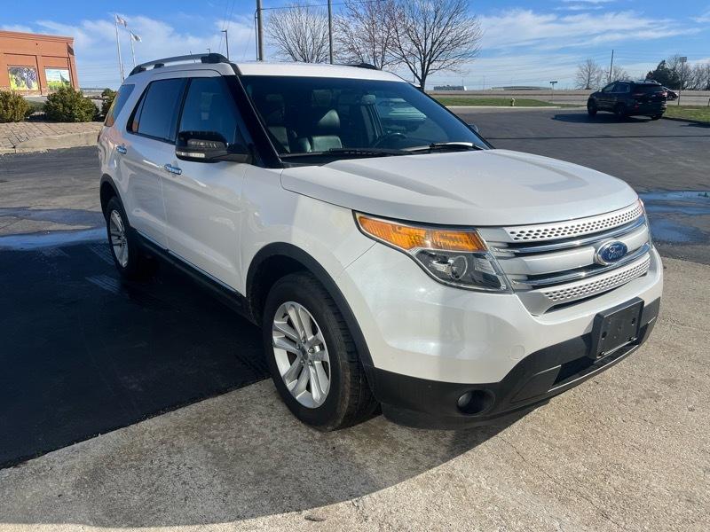 Ford Explorer 4dr XLT 4WD 2011