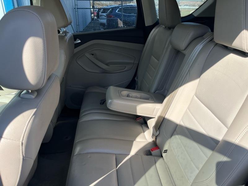 Ford Escape Titanium 4WD 2014