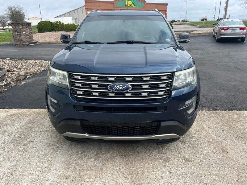 Ford Explorer XLT FWD 2017
