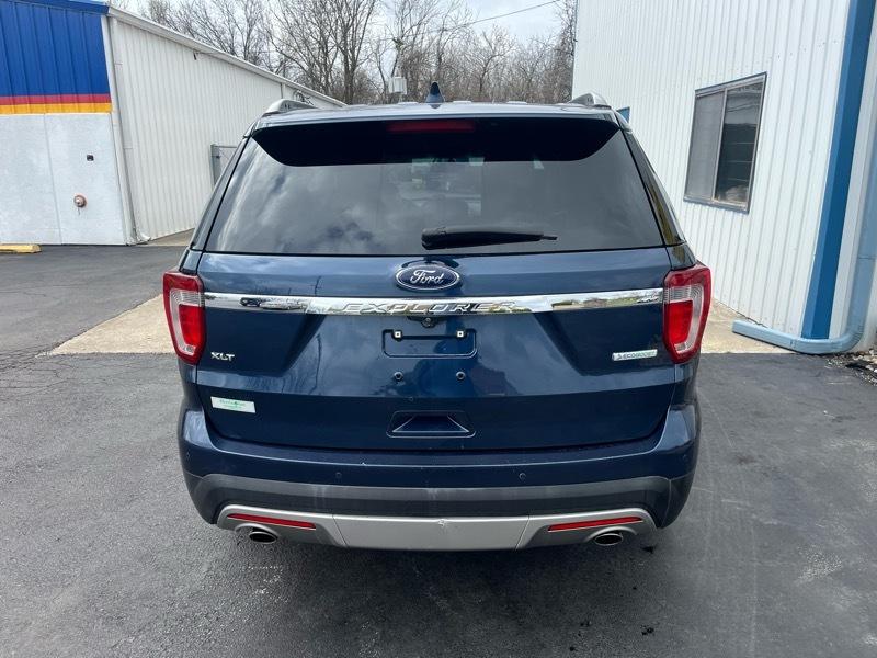Ford Explorer XLT FWD 2017
