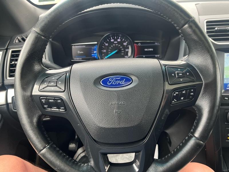 Ford Explorer XLT FWD 2017