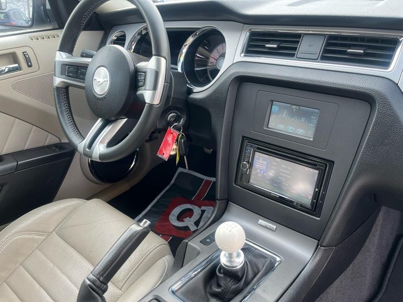 Ford Mustang GT Coupe 2011