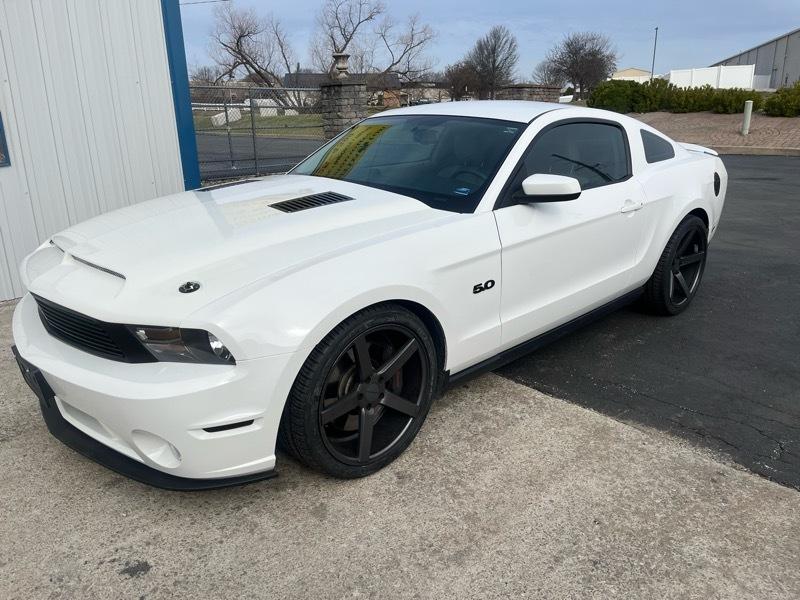 Ford Mustang GT Coupe 2011