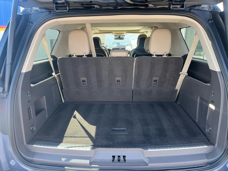 Lincoln Navigator L Reserve 4WD 2022