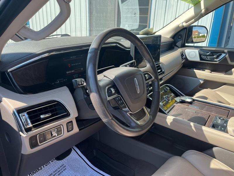 Lincoln Navigator L Reserve 4WD 2022