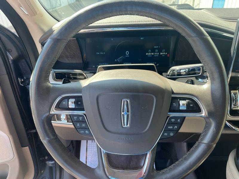 Lincoln Navigator L Reserve 4WD 2022