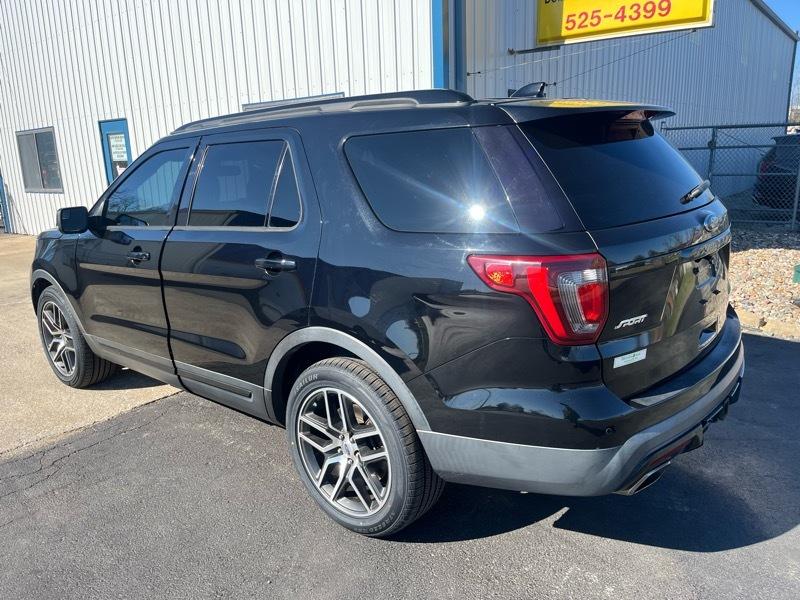 Ford Explorer Sport 4WD 2016