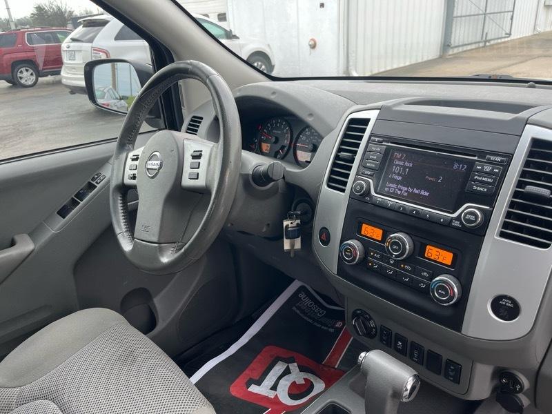 Nissan Frontier Crew Cab 4x4 SV 2018
