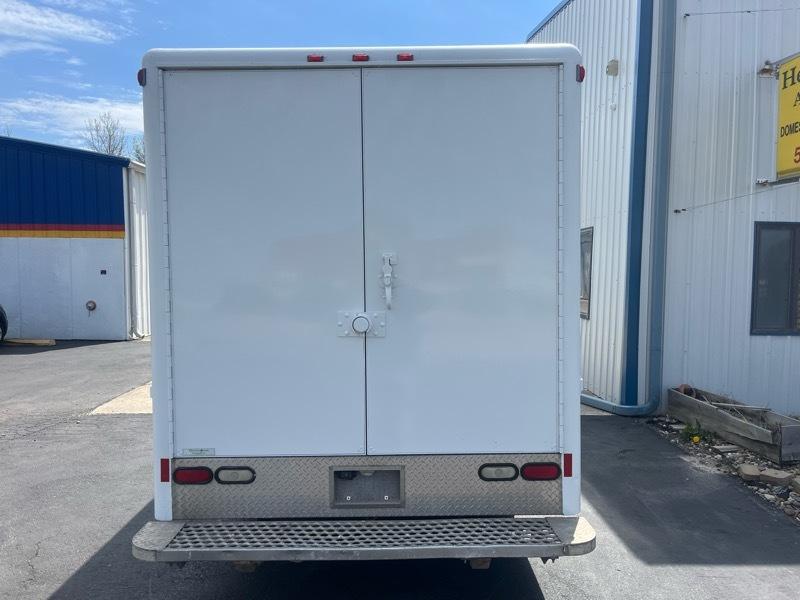 GMC Savana G3500 139 in. 2013