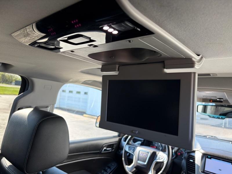 GMC Yukon SLT 4WD 2017