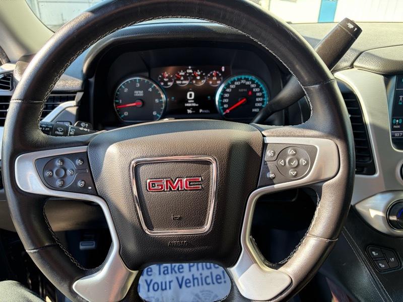 GMC Yukon SLT 4WD 2017