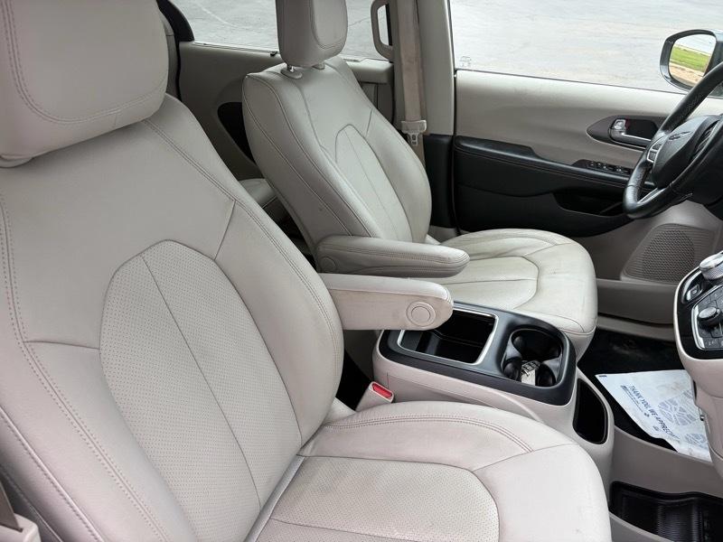 Chrysler Pacifica Touring-L 2021