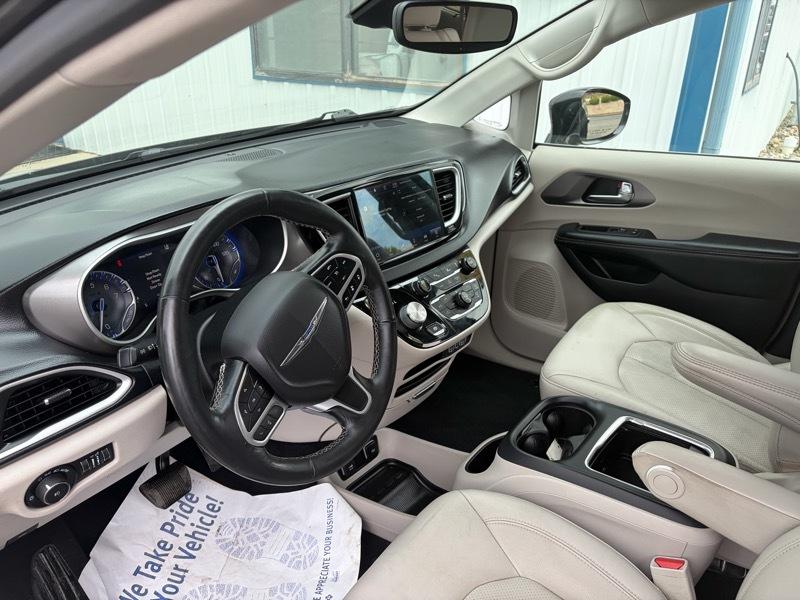 Chrysler Pacifica Touring-L 2021