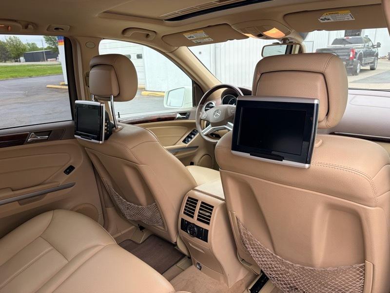 Mercedes-Benz GL-Class GL450 4MATIC 2011