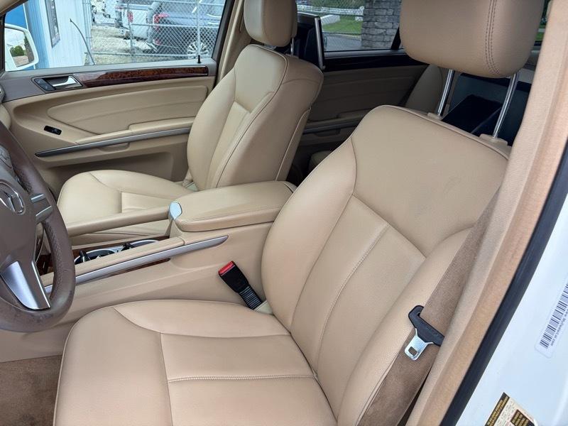 Mercedes-Benz GL-Class GL450 4MATIC 2011