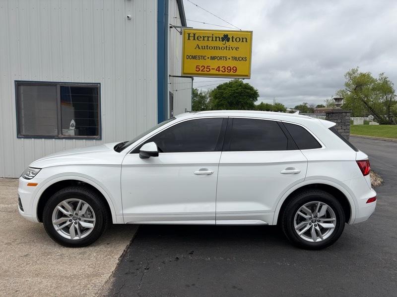 Audi Q5 2.0T Premium quattro 2020