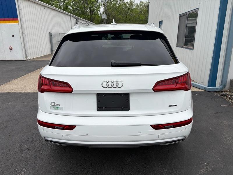 Audi Q5 2.0T Premium quattro 2020